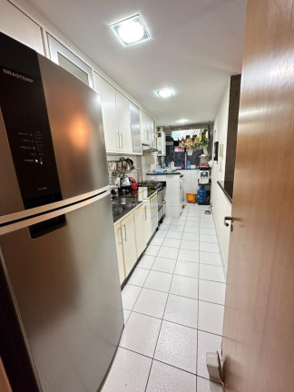 Imagem Imóvel com 3 Quartos à Venda, 98 m² em Santa Lúcia - Vitória Imagem Imóvel com 3 Quartos à Venda, 98 m² em Santa Lúcia - Vitória