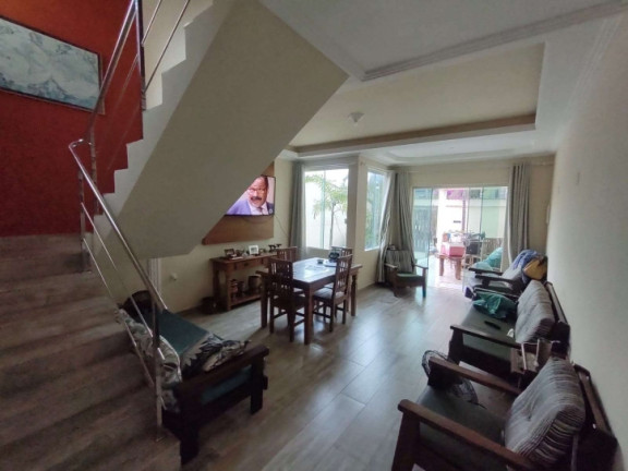 Imagem Casa com 4 Quartos à Venda, 225 m² em Jardim Flamboyant - Cabo Frio