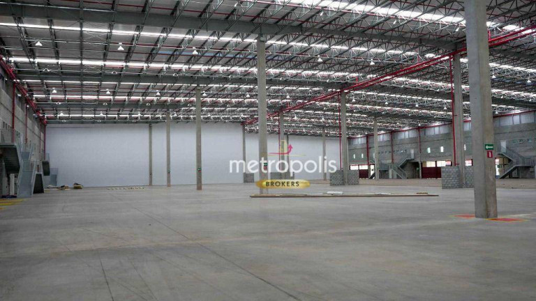 Galpão para Alugar, 1.813 m² em água Espraiada - Embu Das Artes
