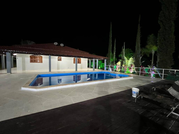 Imagem Chácara com 4 Quartos à Venda, 1.350 m² em Campo Do Meio - Araçoiaba Da Serra Imagem Chácara com 4 Quartos à Venda, 1.350 m² em Campo Do Meio - Araçoiaba Da Serra