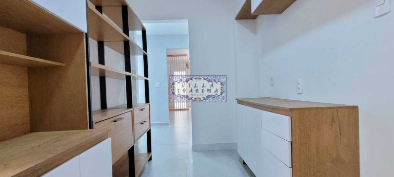 Imagem Apartamento com 3 Quartos à Venda, 124 m² em Leme - Rio De Janeiro
