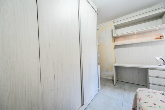Imagem Apartamento com 3 Quartos à Venda, 76 m² em Farroupilha - Porto Alegre Imagem Apartamento com 3 Quartos à Venda, 76 m² em Farroupilha - Porto Alegre