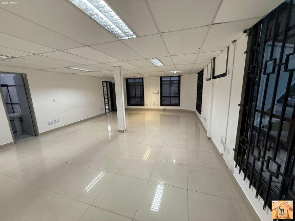 Imagem Sala Comercial à Venda, 805 m² em Acupe - Salvador Imagem Sala Comercial à Venda, 805 m² em Acupe - Salvador