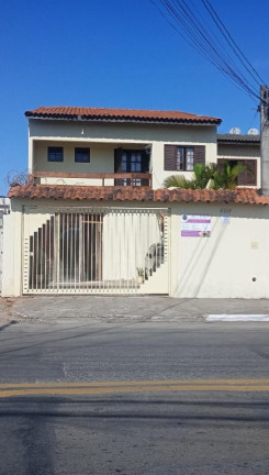 Sobrado com 3 Quartos à Venda, 180 m² em Jardim Dos Ipês - Suzano