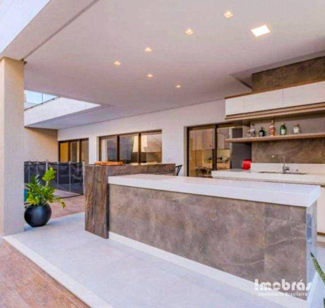 Imagem Casa com 5 Quartos à Venda, 384 m² em Pires Façanha - Eusébio Imagem Casa com 5 Quartos à Venda, 384 m² em Pires Façanha - Eusébio