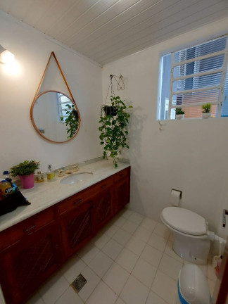 Imagem Casa com 3 Quartos à Venda, 260 m² em Jardim Cascata - Teresópolis