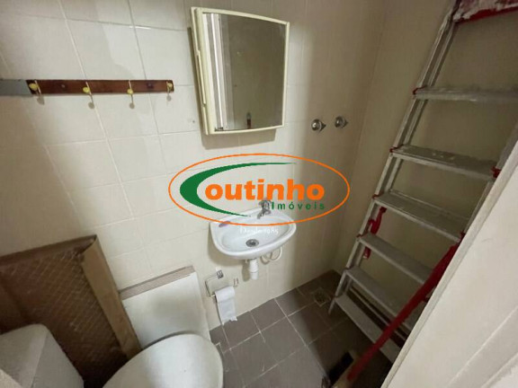 Imagem Apartamento com 4 Quartos à Venda, 150 m² em Tijuca - Rio De Janeiro Imagem Apartamento com 4 Quartos à Venda, 150 m² em Tijuca - Rio De Janeiro