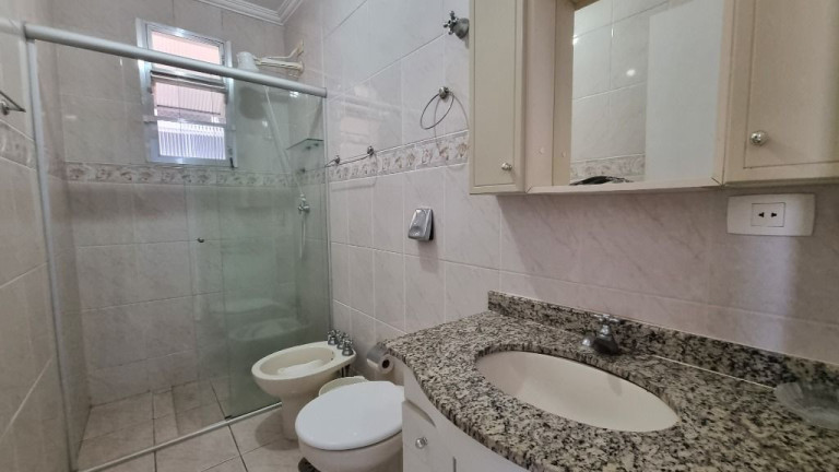 Imagem Apartamento com 2 Quartos à Venda, 74 m² em Pitangueiras - Guarujá