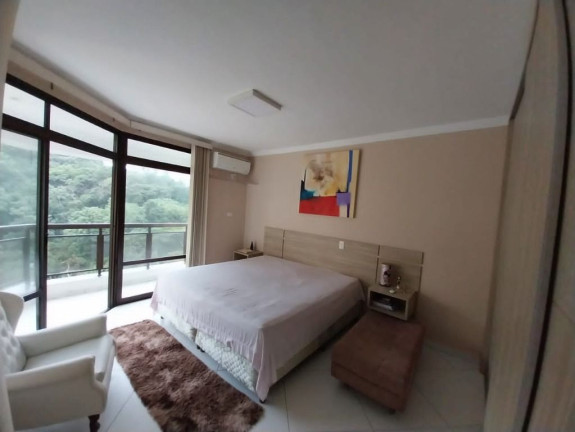 Imagem Cobertura com 3 Quartos à Venda, 200 m² em Pitangueiras - Guarujá