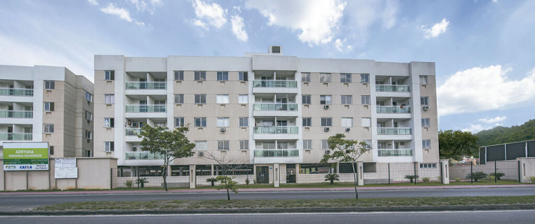 Imagem Imóvel com 2 Quartos à Venda,  em Campo Grande - Rio De Janeiro