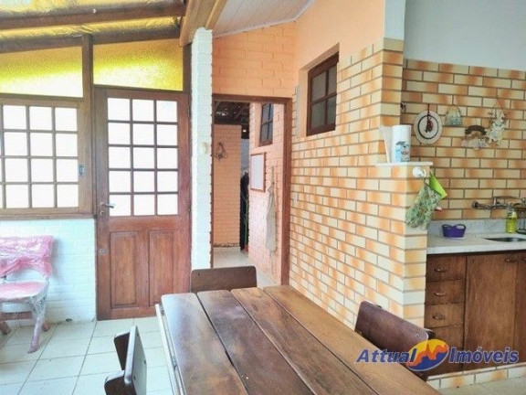 Imagem Casa com 2 Quartos à Venda, 100 m² em Posse - Teresópolis