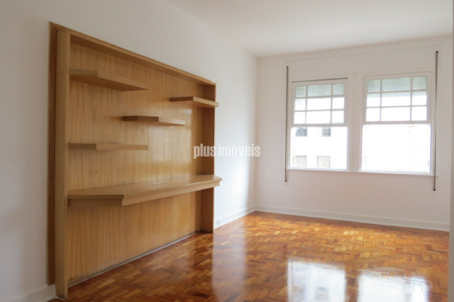 Apartamento com 3 Quartos para Alugar, 141 m² em Bela Vista - São Paulo