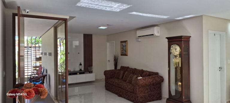 Imagem Casa com 7 Quartos à Venda, 400 m² em Villas Do Atlântico - Lauro De Freitas Imagem Casa com 7 Quartos à Venda, 400 m² em Villas Do Atlântico - Lauro De Freitas
