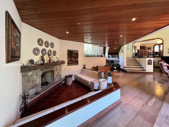 Imagem Casa à Venda, em Silvino Pereira - Cotia Imagem Casa à Venda, em Silvino Pereira - Cotia