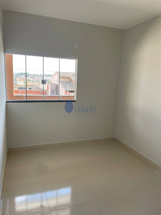 Imagem Casa com 2 Quartos à Venda, 96 m² em Jardim Dos Ipês - Anápolis