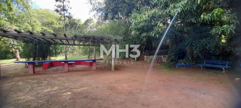 Imagem Imóvel com 4 Quartos à Venda, 300 m² em Santa úrsula - Jaguariúna Imagem Imóvel com 4 Quartos à Venda, 300 m² em Santa úrsula - Jaguariúna