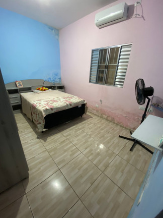 Imagem Casa com 4 Quartos à Venda, 272 m² em água Mineral - Teresina