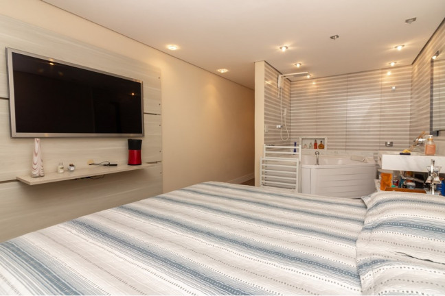 Imagem Sobrado com 3 Quartos à Venda, 217 m² em Parque São Domingos - São Paulo