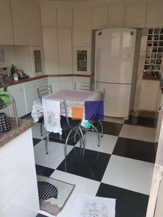 Imagem Casa com 4 Quartos à Venda, 200 m² em Jardim Monte Alegre - São Paulo Imagem Casa com 4 Quartos à Venda, 200 m² em Jardim Monte Alegre - São Paulo