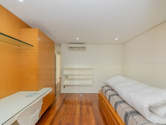Imagem Sobrado com 4 Quartos à Venda, 391 m² em Vila Inah - São Paulo