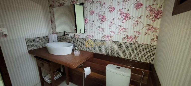Imagem Casa com 3 Quartos à Venda, 208 m² em Jordanópolis - São Bernardo Do Campo