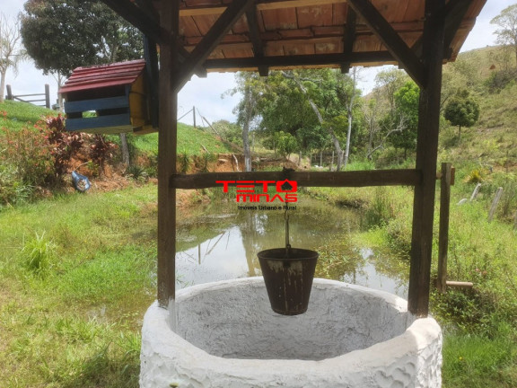 Imagem Imóvel com 2 Quartos à Venda, 190 m² em Zona Rural De São Lourenço - São Lourenço