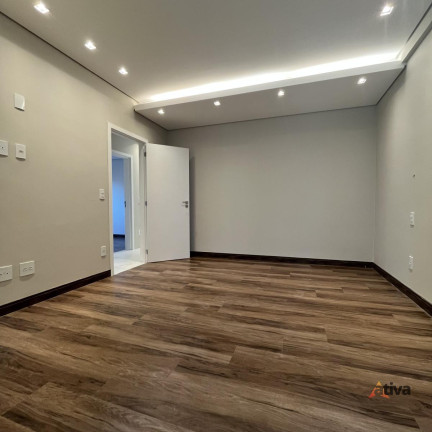 Imagem Apartamento com 3 Quartos à Venda, 144 m²