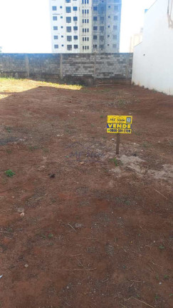 Terreno à Venda, 257 m² em Residencial Vila Romana - Pirassununga