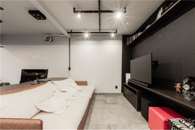 Imagem Apartamento com 2 Quartos à Venda, 85 m²