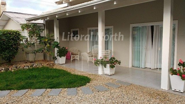 Imagem Casa com 3 Quartos à Venda, 339 m² em Fazenda - Itajaí