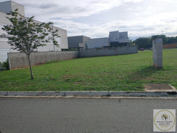 Imagem Terreno à Venda, 437 m² em Residencial Goiânia Golfe Clube - Goiânia