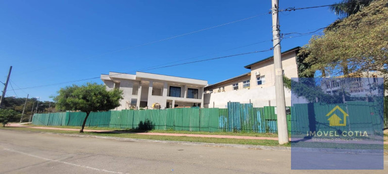 Casa de Condomínio com 5 Quartos à Venda, 928 m² em Jardim Do Golf I - Jandira