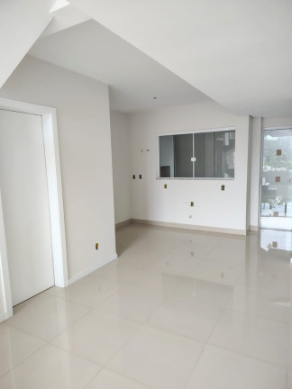 Imagem Sobrado com 3 Quartos à Venda, 154 m² em Escola Agrícola - Blumenau Imagem Sobrado com 3 Quartos à Venda, 154 m² em Escola Agrícola - Blumenau