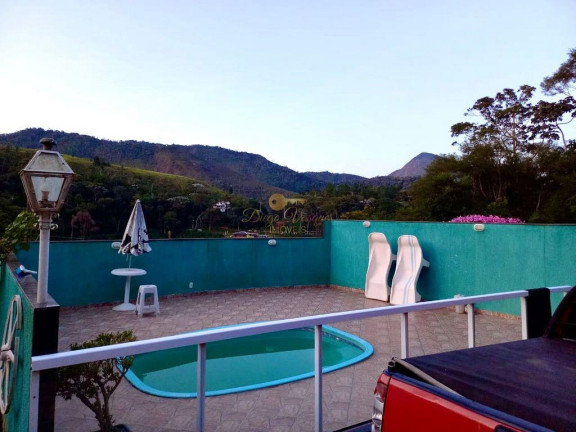 Imagem Casa com 4 Quartos à Venda, 250 m² em Jardim Salaco - Teresópolis
