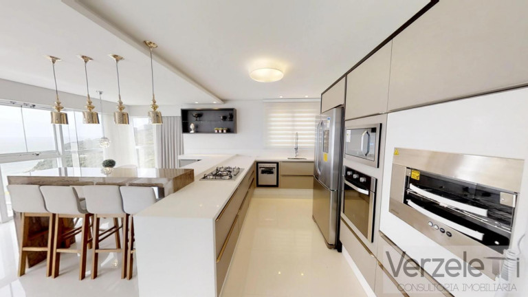 Imagem Apartamento com 4 Quartos à Venda, 237 m² em Barra Sul - Balneário Camboriú Imagem Apartamento com 4 Quartos à Venda, 237 m² em Barra Sul - Balneário Camboriú