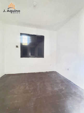 Imagem Casa com 4 Quartos à Venda, 174 m² em Fátima - Fortaleza Imagem Casa com 4 Quartos à Venda, 174 m² em Fátima - Fortaleza
