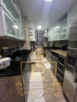 Imagem Apartamento com 5 Quartos à Venda, 302 m² em Lagoa - Rio De Janeiro Imagem Apartamento com 5 Quartos à Venda, 302 m² em Lagoa - Rio De Janeiro