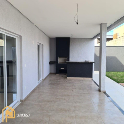 Imagem Casa com 3 Quartos à Venda, 206 m² em Via Dutra - Caçapava