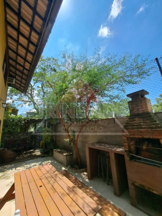 Imagem Casa com 4 Quartos à Venda, 150 m² em Vargem Grande - Rio De Janeiro
