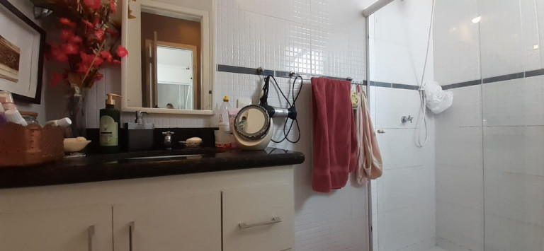 Imagem Imóvel com 4 Quartos à Venda, 185 m² em Parque Burle - Cabo Frio