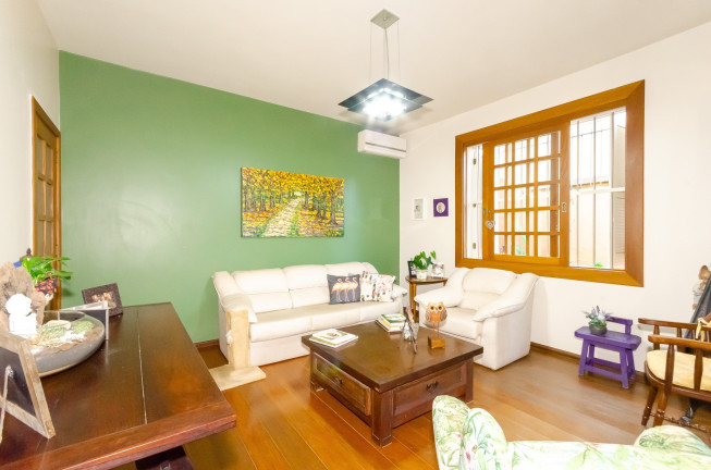 Imagem Casa com 4 Quartos à Venda, 332 m² em Petrópolis - Porto Alegre