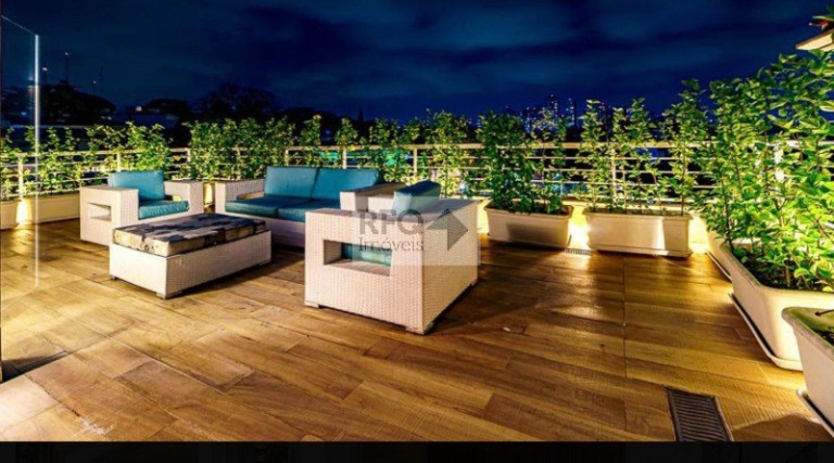 Imagem Casa com 3 Quartos à Venda, 370 m² em Pacaembu - São Paulo