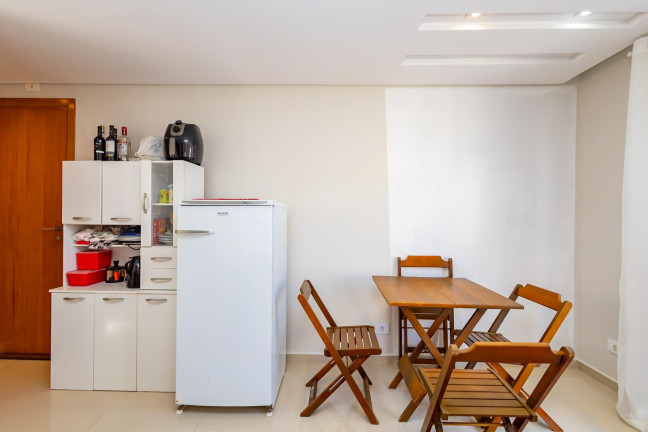 Imagem Apartamento com 1 Quarto à Venda, 28 m² em Mercês - Curitiba Imagem Apartamento com 1 Quarto à Venda, 28 m² em Mercês - Curitiba