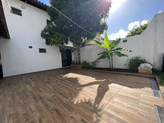 Imagem Casa de Condomínio com 4 Quartos à Venda, 267 m² em Itapuã - Salvador