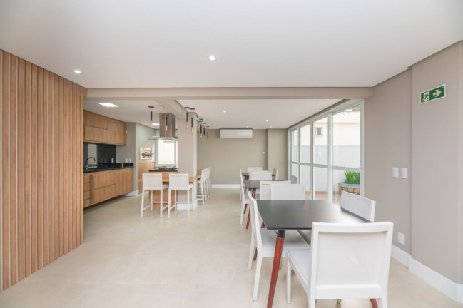 Imagem Apartamento com 3 Quartos à Venda, 83 m² em Menino Deus - Porto Alegre