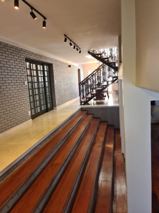 Imagem Sobrado com 5 Quartos à Venda, 800 m² em Jardim Das Palmeiras - Bragança Paulista Imagem Sobrado com 5 Quartos à Venda, 800 m² em Jardim Das Palmeiras - Bragança Paulista