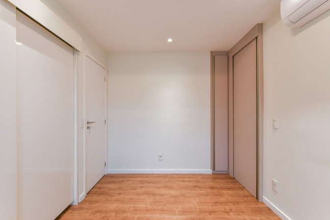 Imagem Apartamento com 1 Quarto à Venda, 126 m² em Jardim Das Acácias - São Paulo