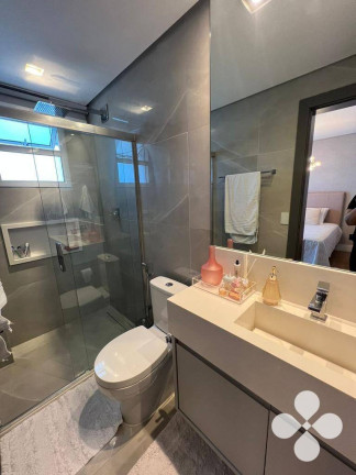 Imagem Imóvel com 4 Quartos à Venda, 250 m² em Canto Do Forte - Praia Grande Imagem Imóvel com 4 Quartos à Venda, 250 m² em Canto Do Forte - Praia Grande