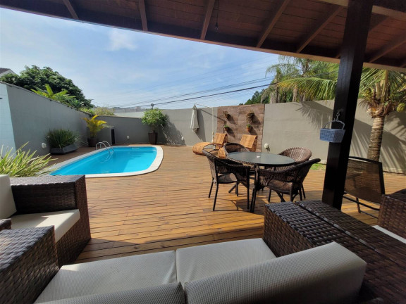 Imagem Casa com 4 Quartos à Venda, 350 m² em Taquaras - Balneário Camboriú