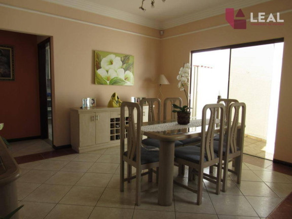 Imagem Casa com 4 Quartos à Venda, 216 m² em Altavile - Pouso Alegre Imagem Casa com 4 Quartos à Venda, 216 m² em Altavile - Pouso Alegre